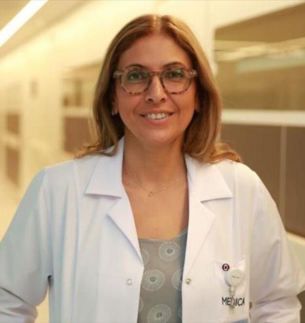 Γιατρός Τραυματολόγος Zeynep